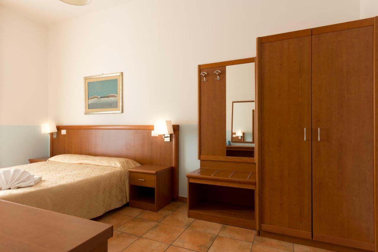 Bed and breakfast Few Steps From St Peter Extérieur photo